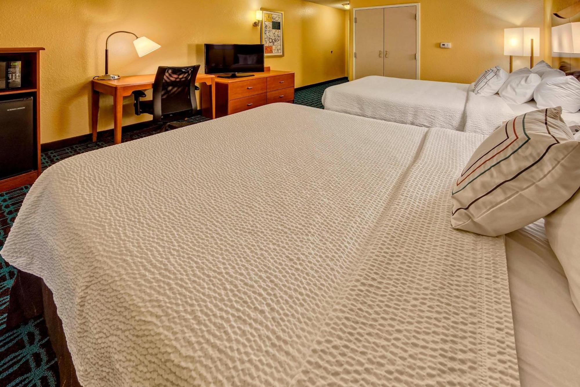Fairfield Inn & Suites Memphis Олів-Бранч Екстер'єр фото